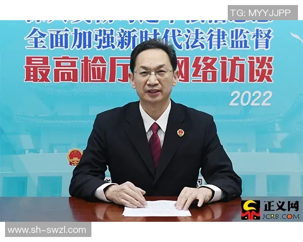 黄芳专访：从职业选手到游戏解说的英雄联盟成长之路